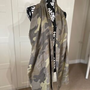 Stella & Dot Camouflage Scarf